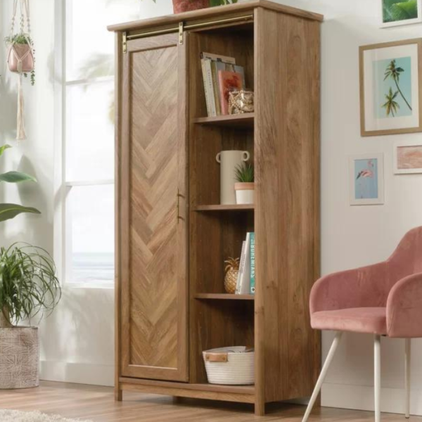 Wardrobe with Soft-Touch Doors – Sleek and Quiet Design