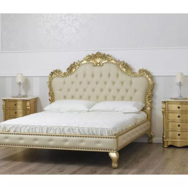 Luxury Carved Double Bed: Timeless Beauty and Craftsmanship