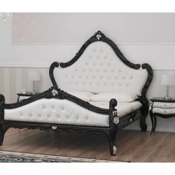 Intricately Handcrafted Double Bed: Luxury Redefined